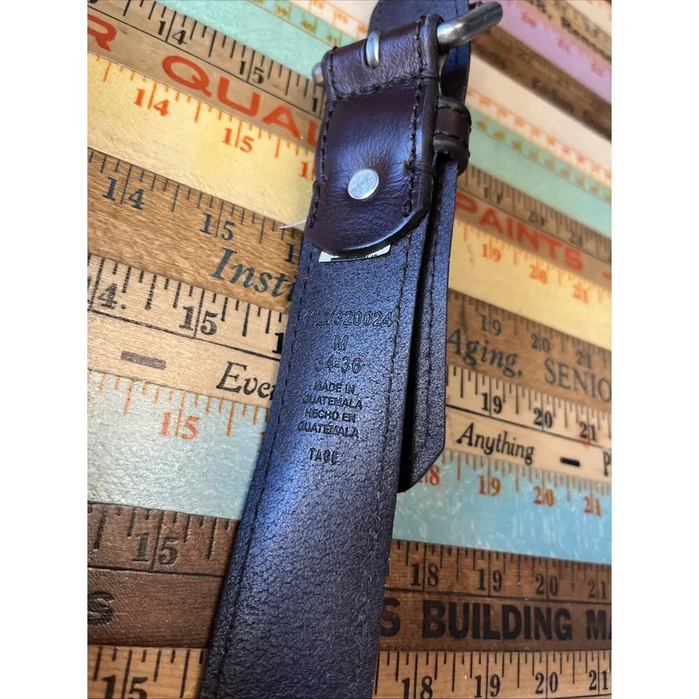 Levi’s Dark Brown Genuine Leather Belt Men’s M 34-36 Silver Buckle Hardware